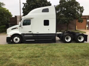 2024 NEW PETERBILT 579 2133754-2