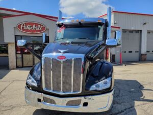 2025 Heavy Duty Truck PETERBILT 579 2135462-2