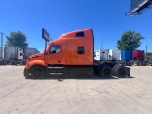 2025 Heavy Duty Truck PETERBILT 579 2137043-2