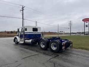 2025 NEW PETERBILT 589 2137569-14