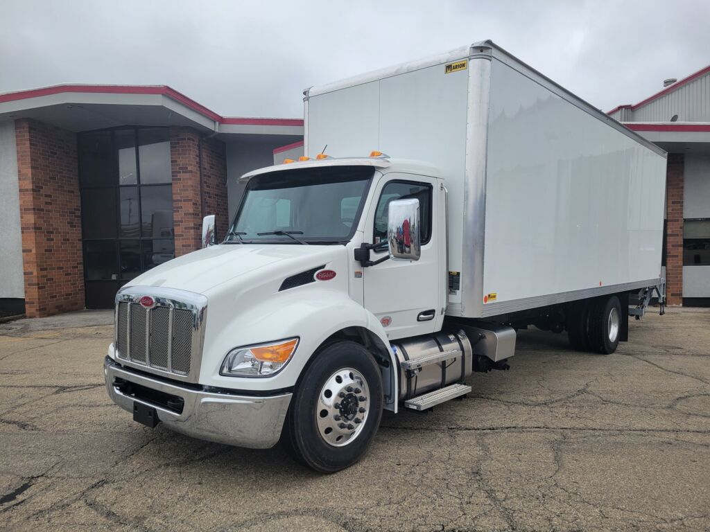 2025 PETERBILT 536