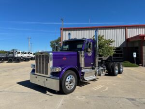 2025 PETERBILT 589