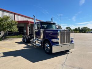 2025 NEW PETERBILT 589 2137613-2