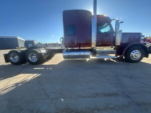 2025 NEW PETERBILT 589 2137746-4