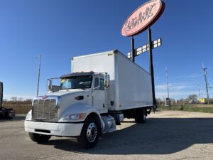 2019 Medium Duty Truck PETERBILT 337 8679080-0