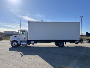 2019 Medium Duty Truck PETERBILT 337 8679080-2
