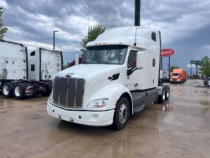 2022 USED PETERBILT 579 8679129-2