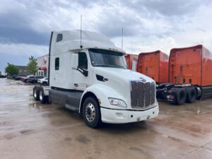 2022 USED PETERBILT 579 8679129-16