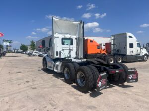 2019 Heavy Duty Truck PETERBILT 579 8679159-4