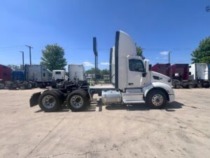 2019 Heavy Duty Truck PETERBILT 579 8679159-14