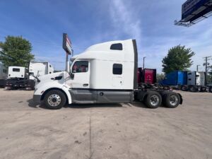 2020 Heavy Duty Truck PETERBILT 579 8679183-2