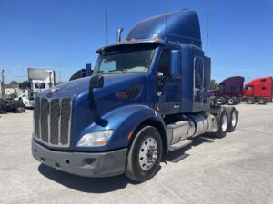 2019 USED PETERBILT 579 8679283-2