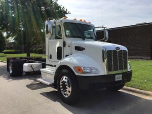 2019 Medium Duty Truck PETERBILT 337 8679309-12