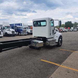 2019 Medium Duty Truck PETERBILT 337 8679349-6