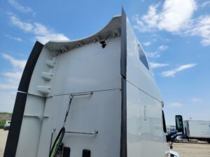 2020 USED PETERBILT 579 8679388-8