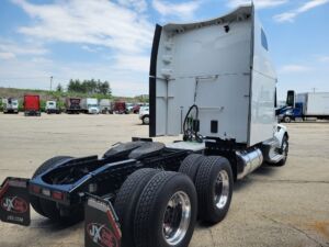 2020 USED PETERBILT 579 8679388-14