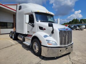 2020 USED PETERBILT 579 8679425-6