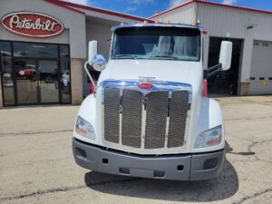 2019 USED PETERBILT 579 8679438-2