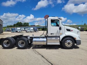 2019 USED PETERBILT 579 8679438-6