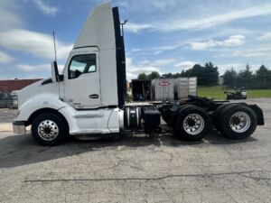 2019 USED KENWORTH T470 8679456-12