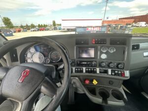 2019 USED KENWORTH T470 8679456-16