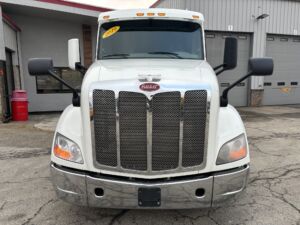 2019 USED PETERBILT 579 8679459-4