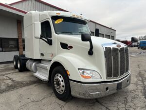 2019 USED PETERBILT 579 8679459-6