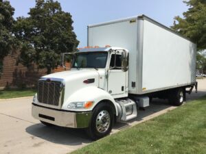 2019 PETERBILT 337