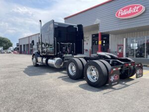 2023 USED PETERBILT 579 8679482-4