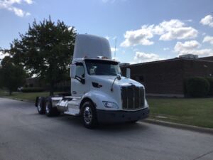 2019 USED PETERBILT 579 8679494-12