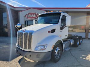 2020 PETERBILT 579