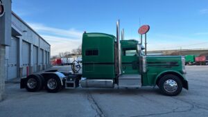 2022 USED PETERBILT 389 8679509-2