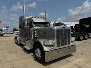 2022 USED PETERBILT 389 8679510-2