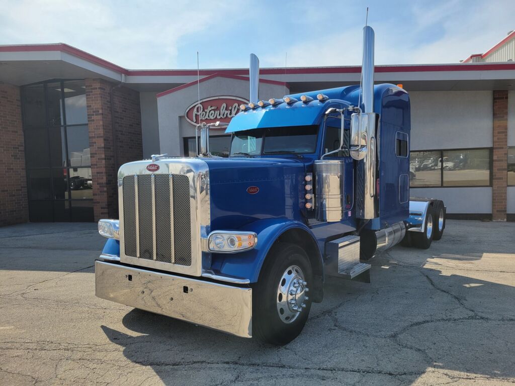 2022 PETERBILT 389