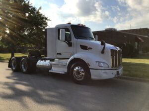 2019 USED PETERBILT 579 8679555-12