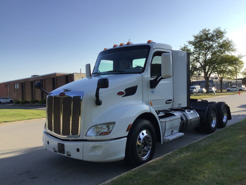 2019 PETERBILT 579