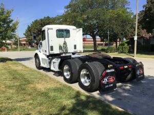 2019 USED PETERBILT 579 8679558-4