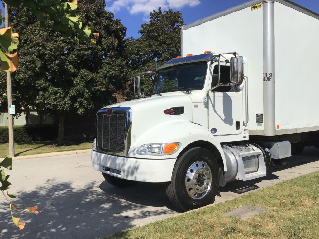 2020 PETERBILT 337