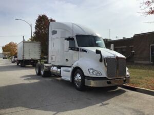 2021  KENWORTH T680 8679609-12