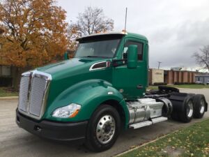 2017 KENWORTH T680