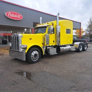 2022 PETERBILT 389